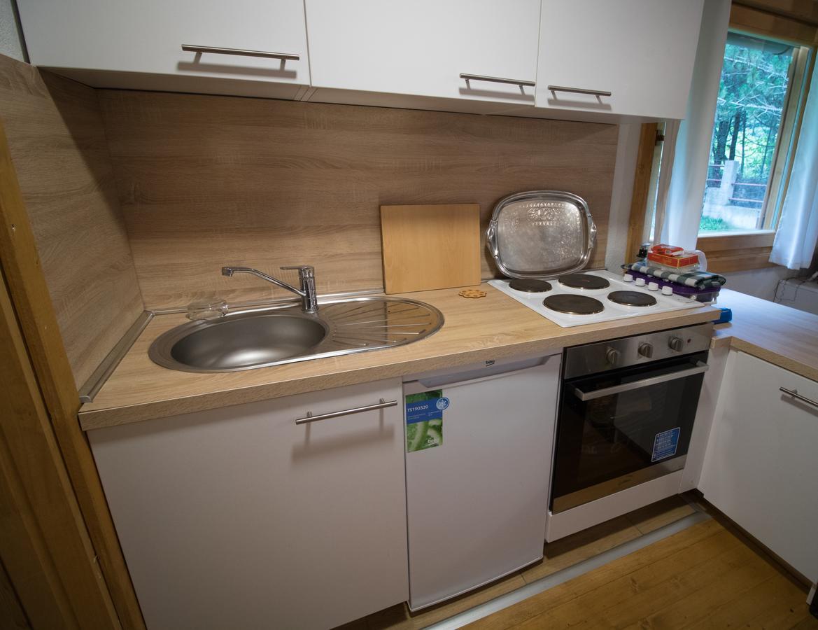 Cabin House Hidden Nest Мостар Экстерьер фото
